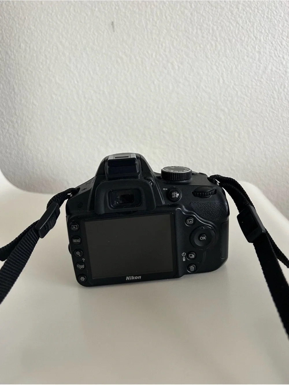 Nikon compact dslr